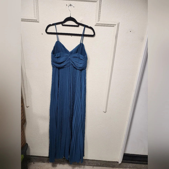 Lulus Sensational Charmer Teal Blue Pleated Sleeveless Maxi Dress M Wedding Prom - Picture 8 of 9